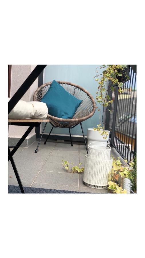 Apartments Bastova, Stela & Mia Apartments บราติสลาวา ภายนอก รูปภาพ