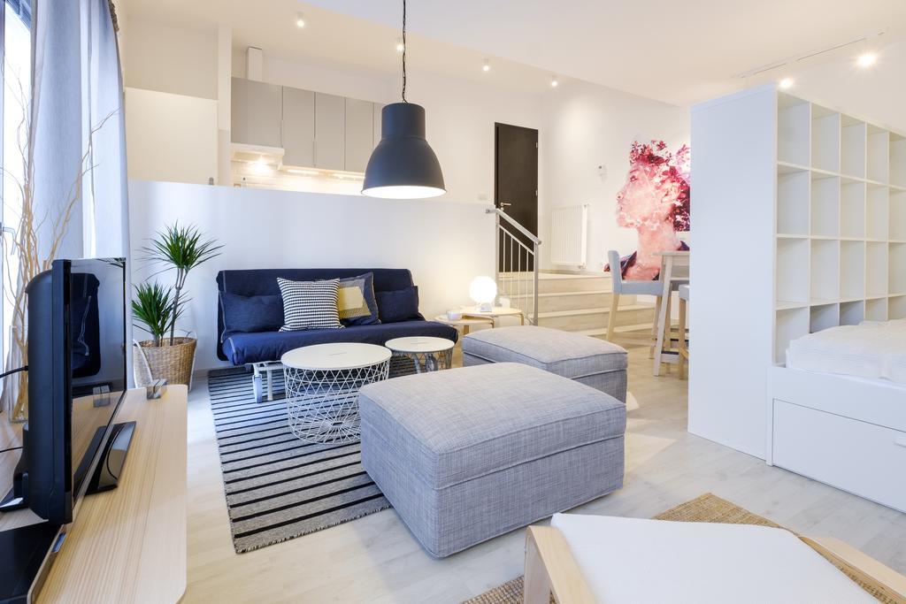 Apartments Bastova, Stela & Mia Apartments บราติสลาวา ภายนอก รูปภาพ