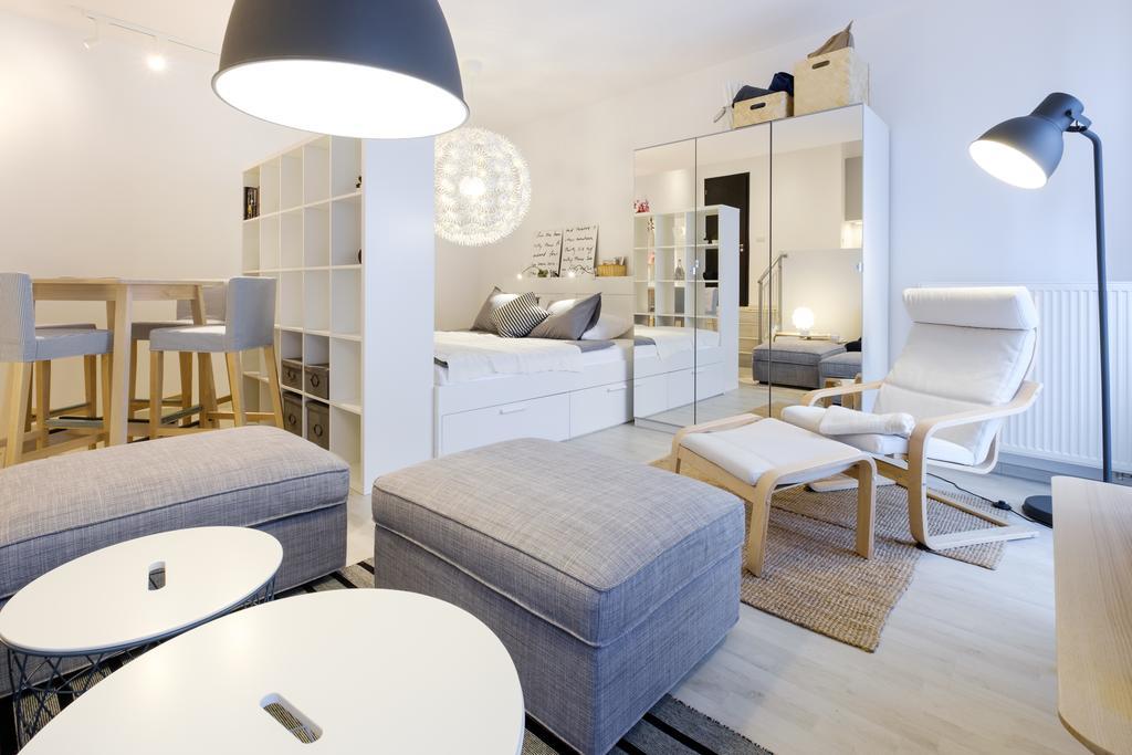 Apartments Bastova, Stela & Mia Apartments บราติสลาวา ภายนอก รูปภาพ
