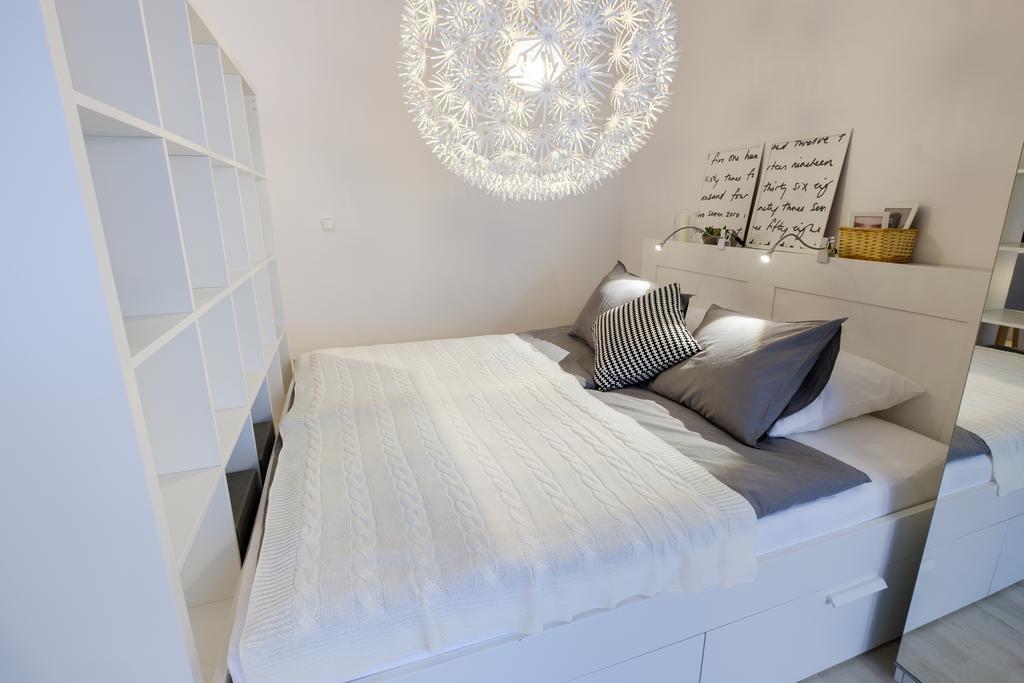 Apartments Bastova, Stela & Mia Apartments บราติสลาวา ภายนอก รูปภาพ