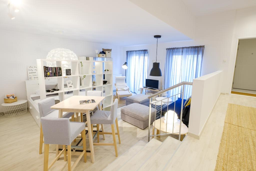 Apartments Bastova, Stela & Mia Apartments บราติสลาวา ภายนอก รูปภาพ
