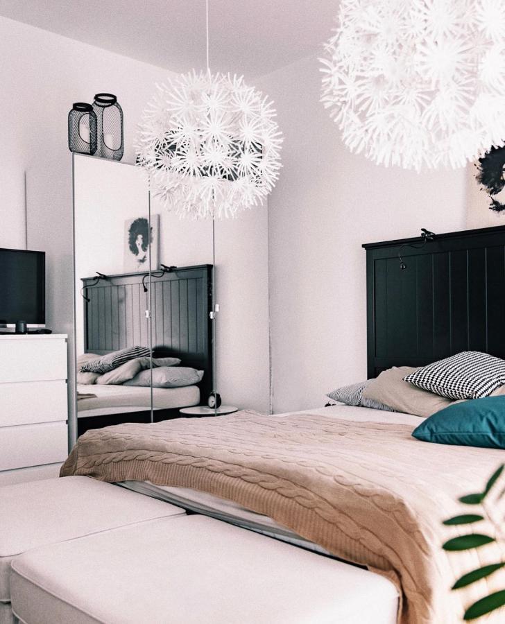 Apartments Bastova, Stela & Mia Apartments บราติสลาวา ภายนอก รูปภาพ