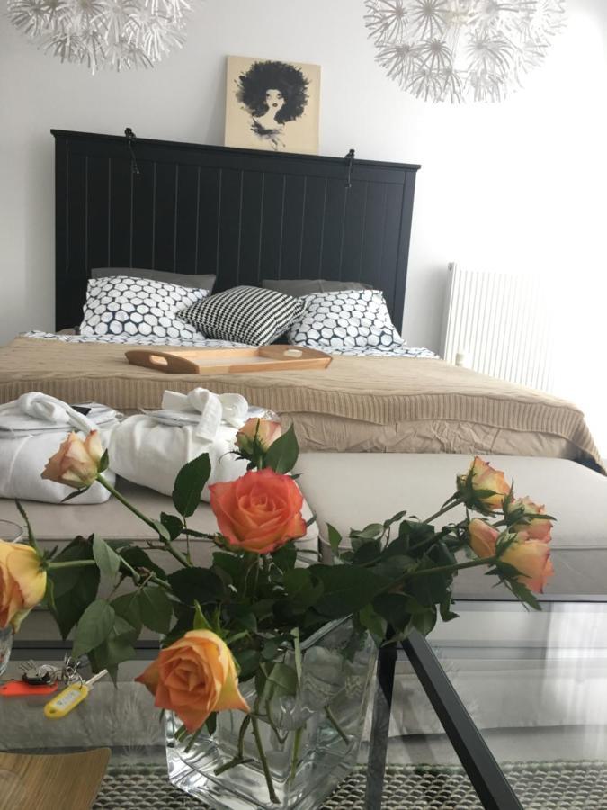 Apartments Bastova, Stela & Mia Apartments บราติสลาวา ภายนอก รูปภาพ